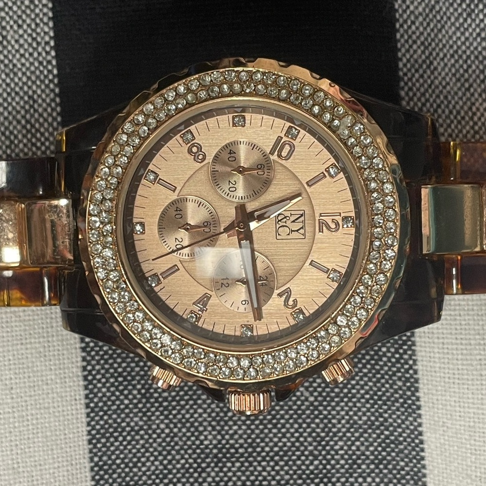 New York & Company Watch🔥